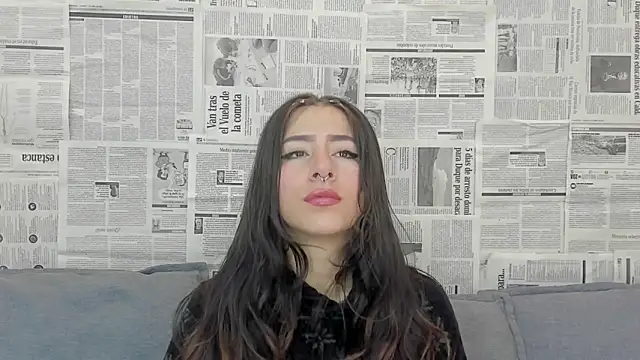 Mhelanny2 online show from 22, 12, 2024