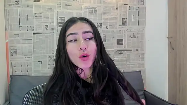 Mhelanny2 online show from 30, 12, 2024