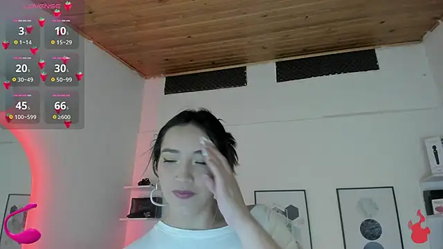 cristal  hot 1 online show from 24, 1, 2025