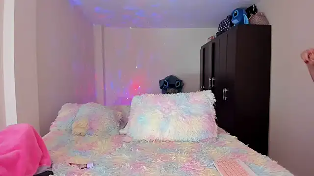 rosalie lust online show from 23, 2, 2025