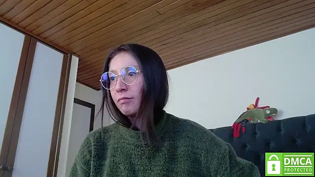 Sophi Cute online show from 11, 12, 2024
