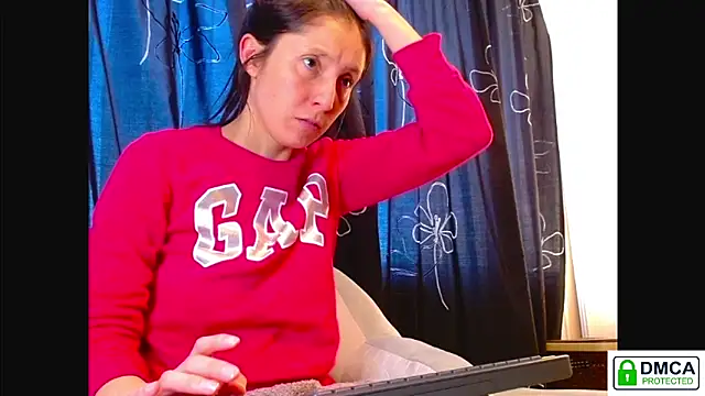 Sophi Cute online show from 17, 2, 2026