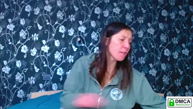 Sophi Cute online show from 29, 4, 2026