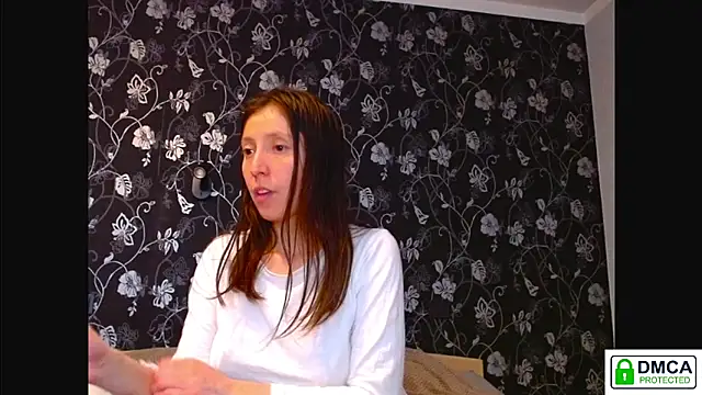 Sophi Cute online show from 8, 5, 2026