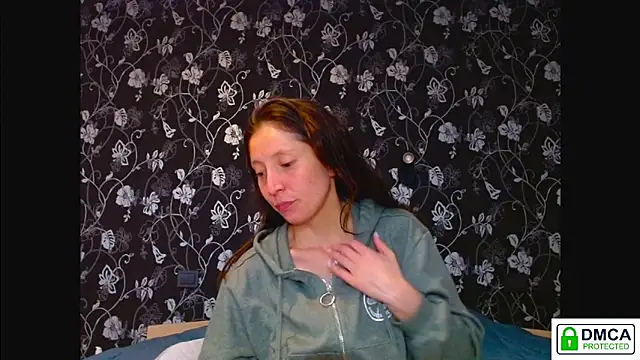 Sophi Cute online show from 9, 5, 2026