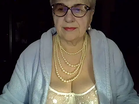 Snapshot of SweetCherry27 chatting on 14, 2, 2025 SweetCherry27 online show from 14, 2, 2025