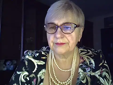 Snapshot of SweetCherry27 chatting on 25, 2, 2025 SweetCherry27 online show from 25, 2, 2025
