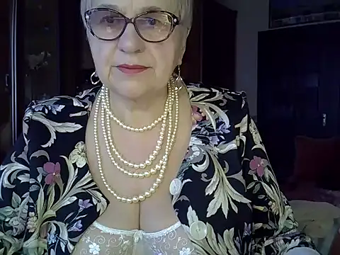 Snapshot of SweetCherry27 chatting on 28, 2, 2025 SweetCherry27 online show from 28, 2, 2025