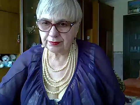 Snapshot of SweetCherry27 chatting on 1, 3, 2025 SweetCherry27 online show from 1, 3, 2025