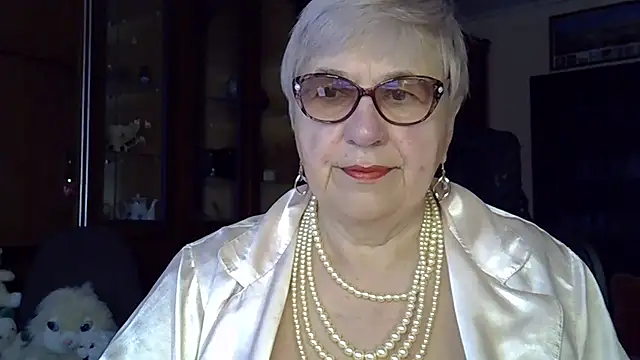 Snapshot of SweetCherry27 chatting on 17, 3, 2025 SweetCherry27 online show from 17, 3, 2025