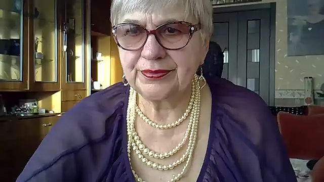 Snapshot of SweetCherry27 chatting on 18, 3, 2025 SweetCherry27 online show from 18, 3, 2025