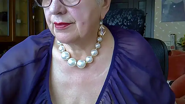 Snapshot of SweetCherry27 chatting on 19, 3, 2025 SweetCherry27 online show from 19, 3, 2025