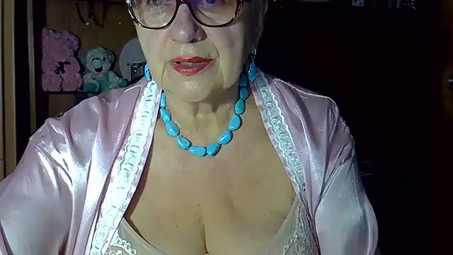 Snapshot of SweetCherry27 chatting on 23, 9, 2025 SweetCherry27 online show from 23, 9, 2025