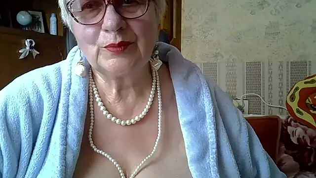 SweetCherry27 online show from 11, 5, 2026