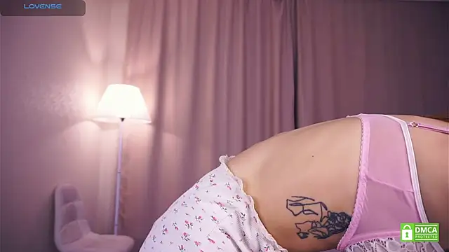 SofyBruno online show from 5, 10, 2025