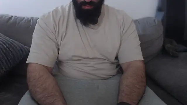 hugemachohandsome online show from 29, 4, 2026