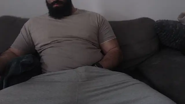 hugemachohandsome online show from 8, 5, 2026