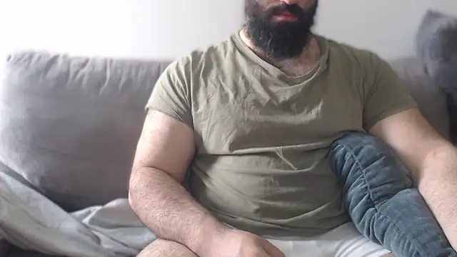 hugemachohandsome online show from 10, 5, 2026