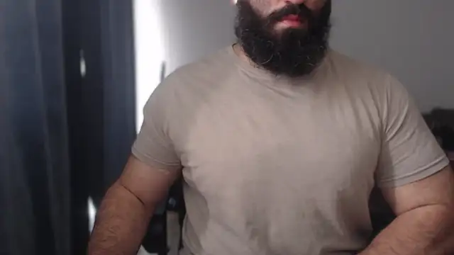 hugemachohandsome online show from 4, 6, 2026