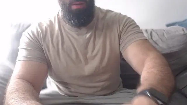 hugemachohandsome online show from 17, 6, 2026