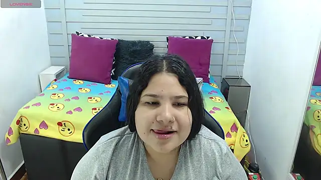 evelin zaens online show from 19, 2, 2025