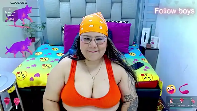 evelin zaens online show from 2, 2, 2026