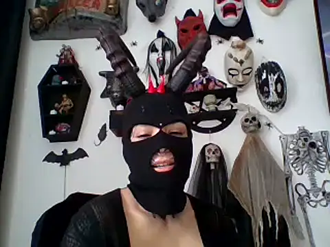 FeticheMacabre online show from 2, 12, 2025