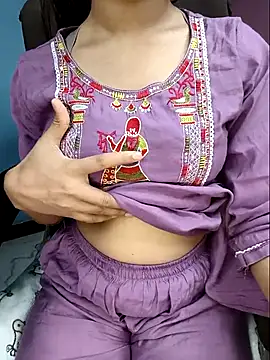Snapshot of Aditi_1 chatting on 21, 4, 2026 Aditi 1 online show from 21, 4, 2026