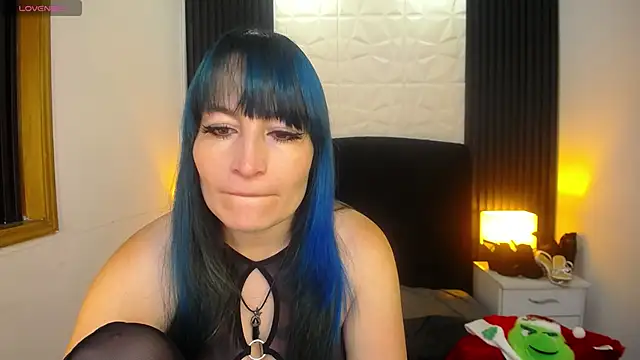 alicia moom online show from 14, 12, 2024