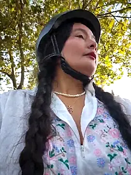 Snapshot of bellapaty chatting on 13, 9, 2025 bellapaty online show from 13, 9, 2025