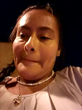 Snapshot of bellapaty chatting on 17, 9, 2025 bellapaty online show from 17, 9, 2025