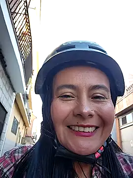 Snapshot of bellapaty chatting on 18, 9, 2025 bellapaty online show from 18, 9, 2025