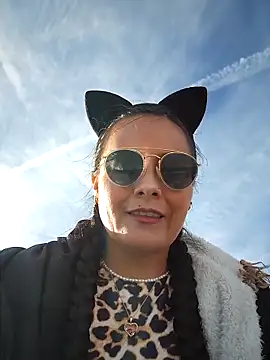 Snapshot of bellapaty chatting on 20, 10, 2025 bellapaty online show from 20, 10, 2025