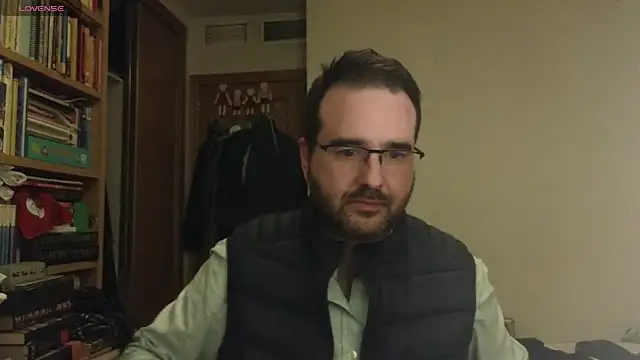 curiosillo83 online show from 10, 3, 2025