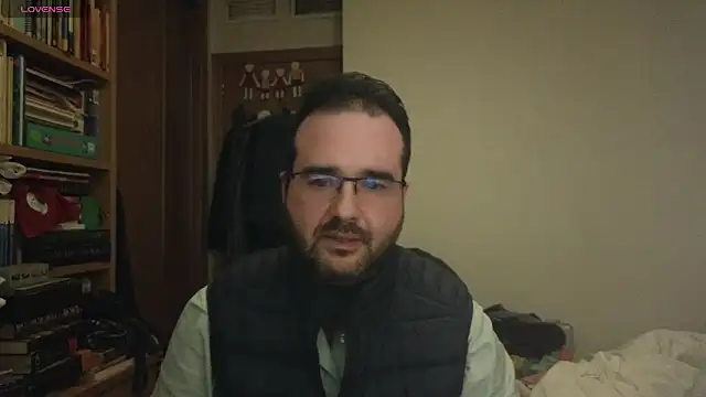 curiosillo83 online show from 11, 3, 2025