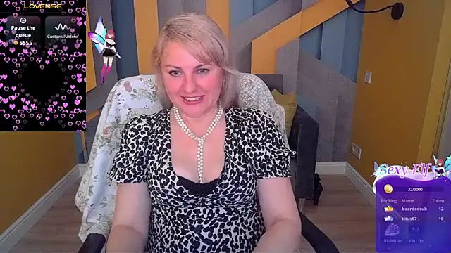 Candy Long online show from 12, 5, 2026