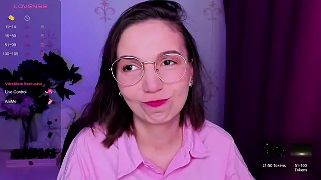 KindHazelHere  online show from 27, 2, 2026