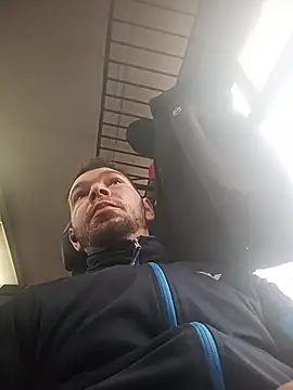 Snapshot of Medelin92 chatting on 9, 2, 2026 Medelin92 online show from 9, 2, 2026