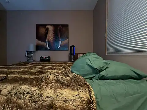 Bwcjoshbanks online show from 14, 12, 2024