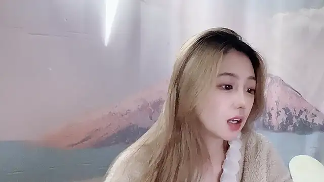 Snapshot of Eden-top chatting on 26, 12, 2024 Eden-top online show from 26, 12, 2024