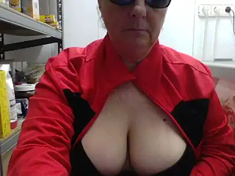 Snapshot of eroticjessitop chatting on 25, 2, 2025 eroticjessitop online show from 25, 2, 2025