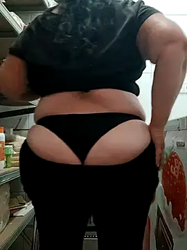 Snapshot of eroticjessitop chatting on 3, 12, 2025 eroticjessitop online show from 3, 12, 2025