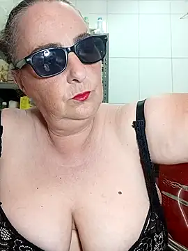 eroticjessitop online show from 4, 5, 2026