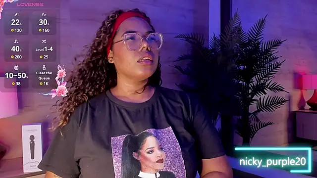  nickypurple  online show from 4, 2, 2025