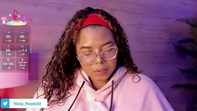  nickypurple  online show from 20, 2, 2025