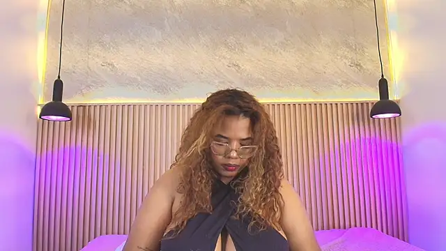  nickypurple  online show from 30, 6, 2026