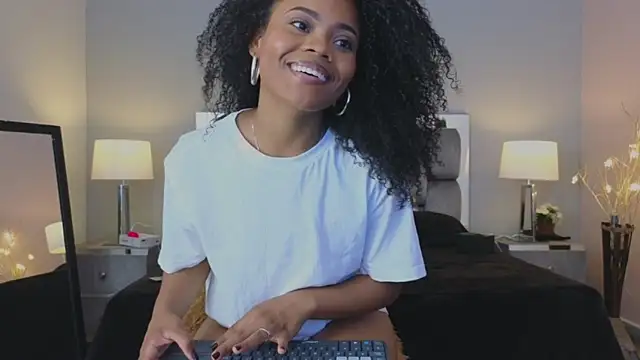 ShadayCarmell online show from 19, 12, 2024