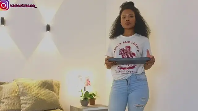 ShadayCarmell online show from 5, 2, 2025