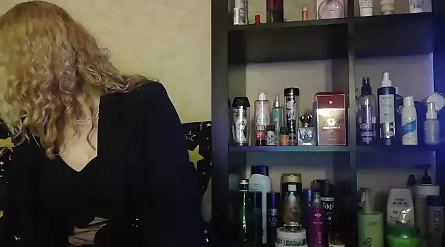 Snapshot of Natasha_Nannette chatting on 4, 3, 2025 Natasha Nannette online show from 4, 3, 2025