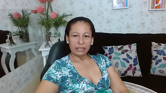 mature martina online show from 30, 1, 2025